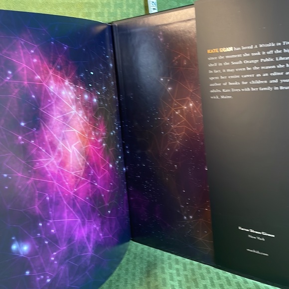 The World Of A Wrinkle in Time Book - Picture 4 of 5